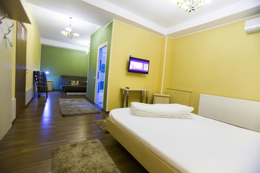 Hotel La Gil Бухарест Номер фото