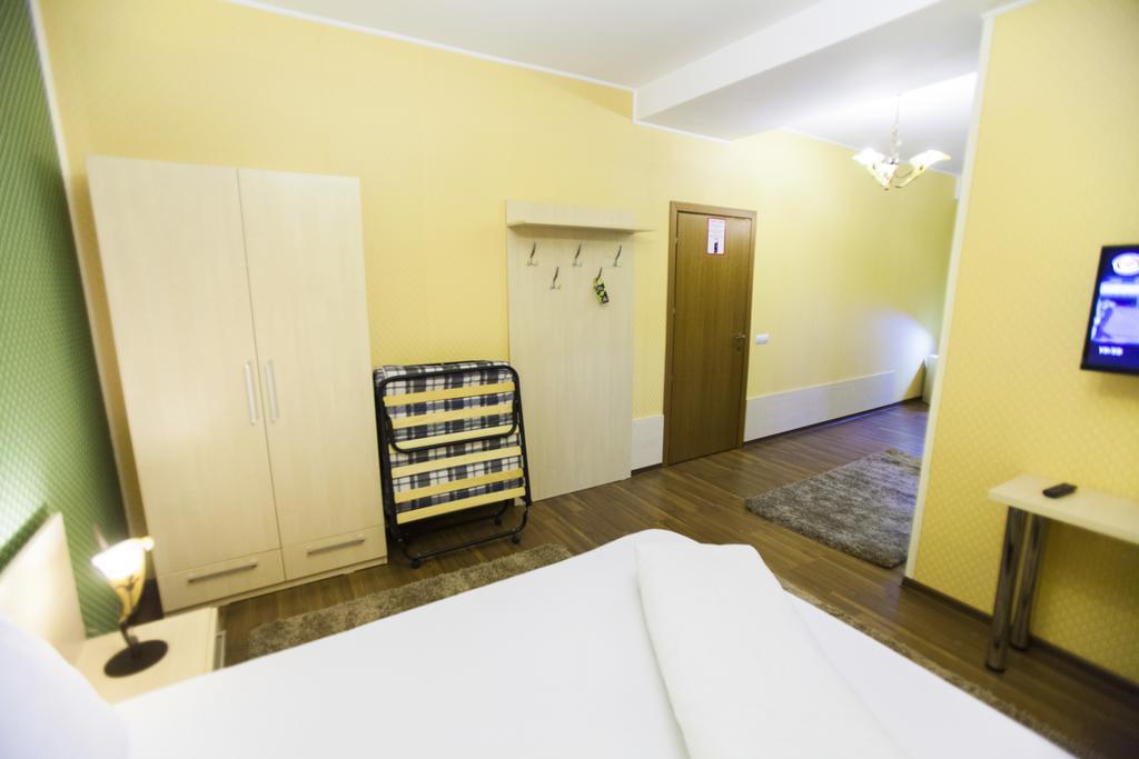 Hotel La Gil Бухарест Номер фото