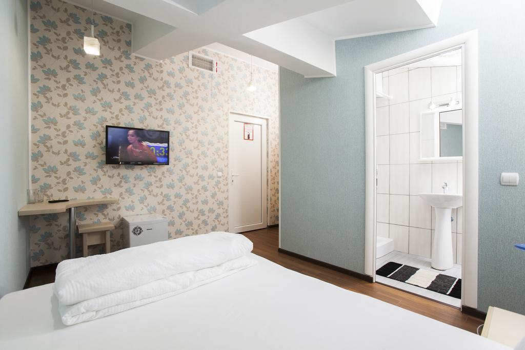 Hotel La Gil Бухарест Номер фото