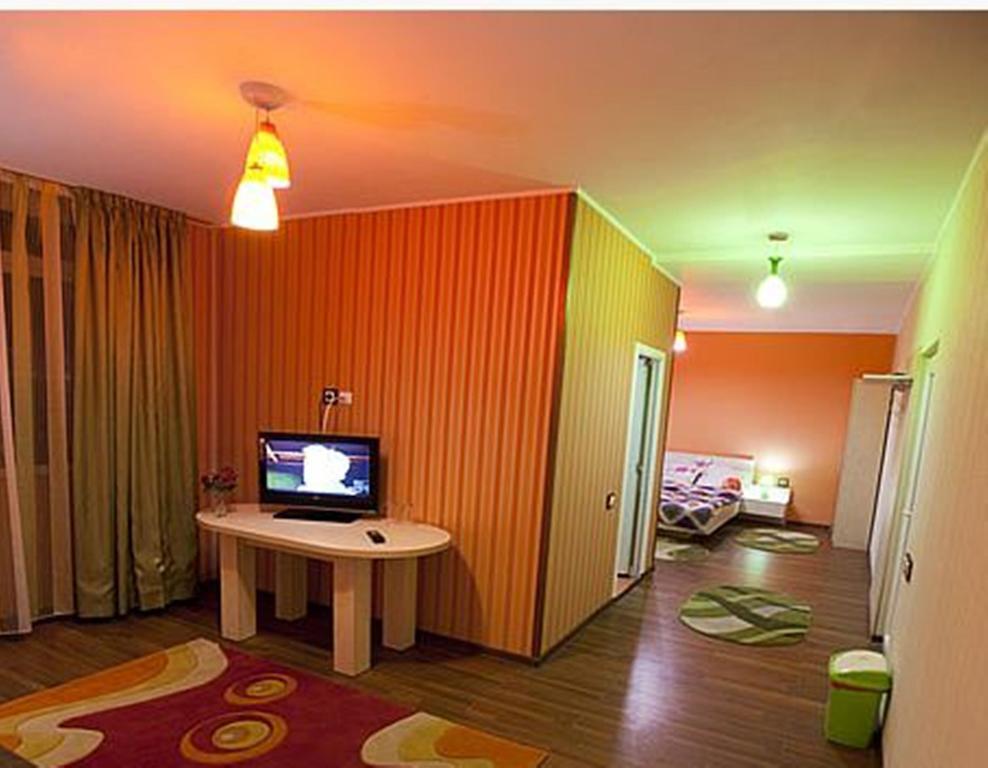 Hotel La Gil Бухарест Экстерьер фото